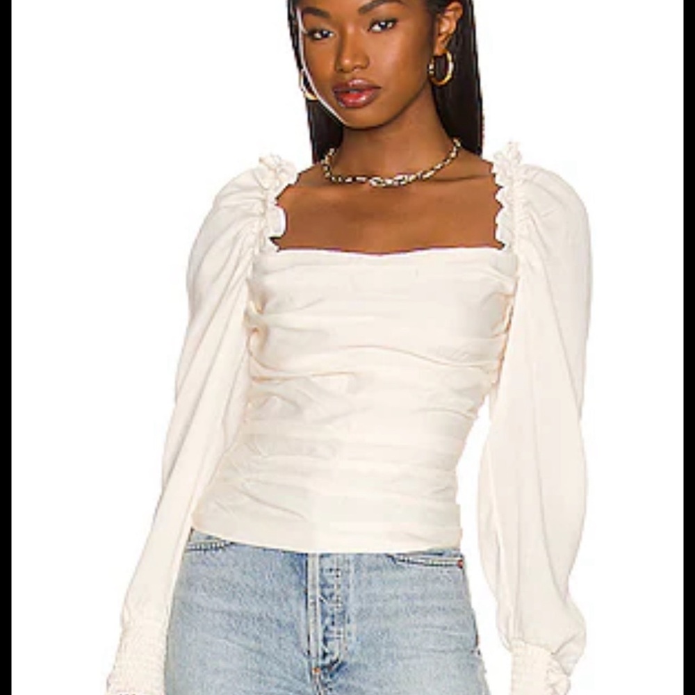 Astr The Label Puff Long Sleeve Square Neck Rouch Top